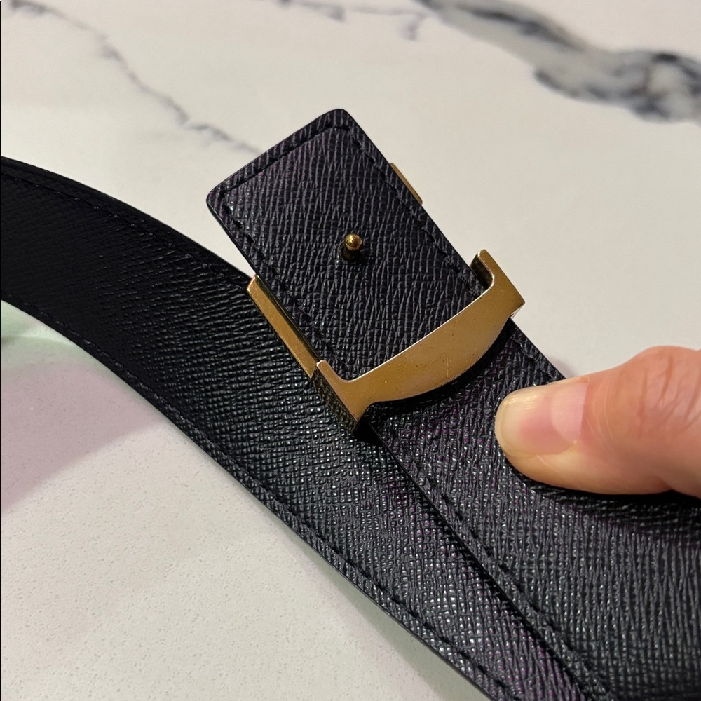 Louis Vuitton reversible belt LV Iconic 20mm Reversible Belt size 80 - Picture 8 of 10